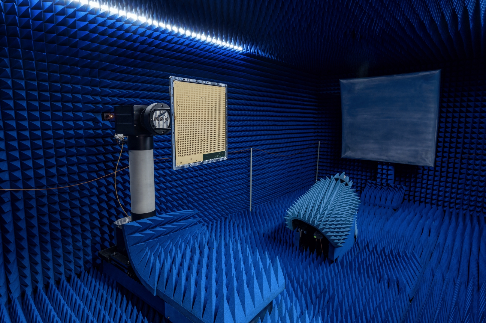 Next-Generation Antenna Laboratory